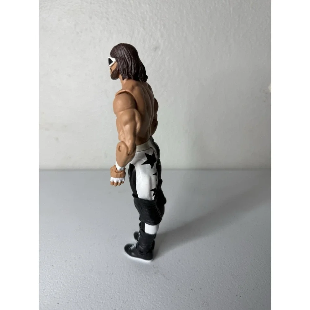 2011 WWE  Mattel Elite Black &White Macho Man Randy Savage Figure